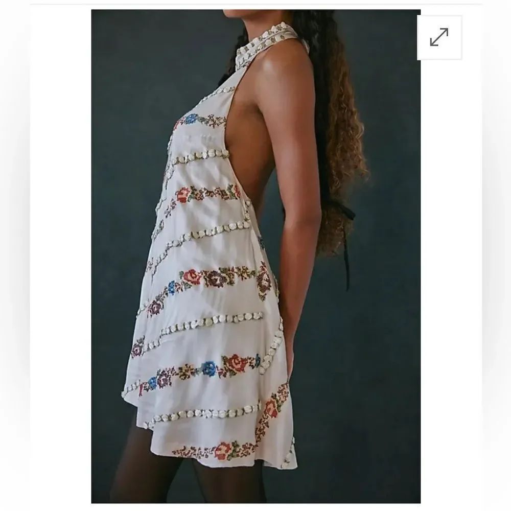 FREE PEOPLE 
Rene Embroidered Mini Dress Medium
